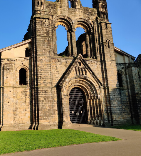 Kirkstall Abbey from the front in afternoon sunlight
