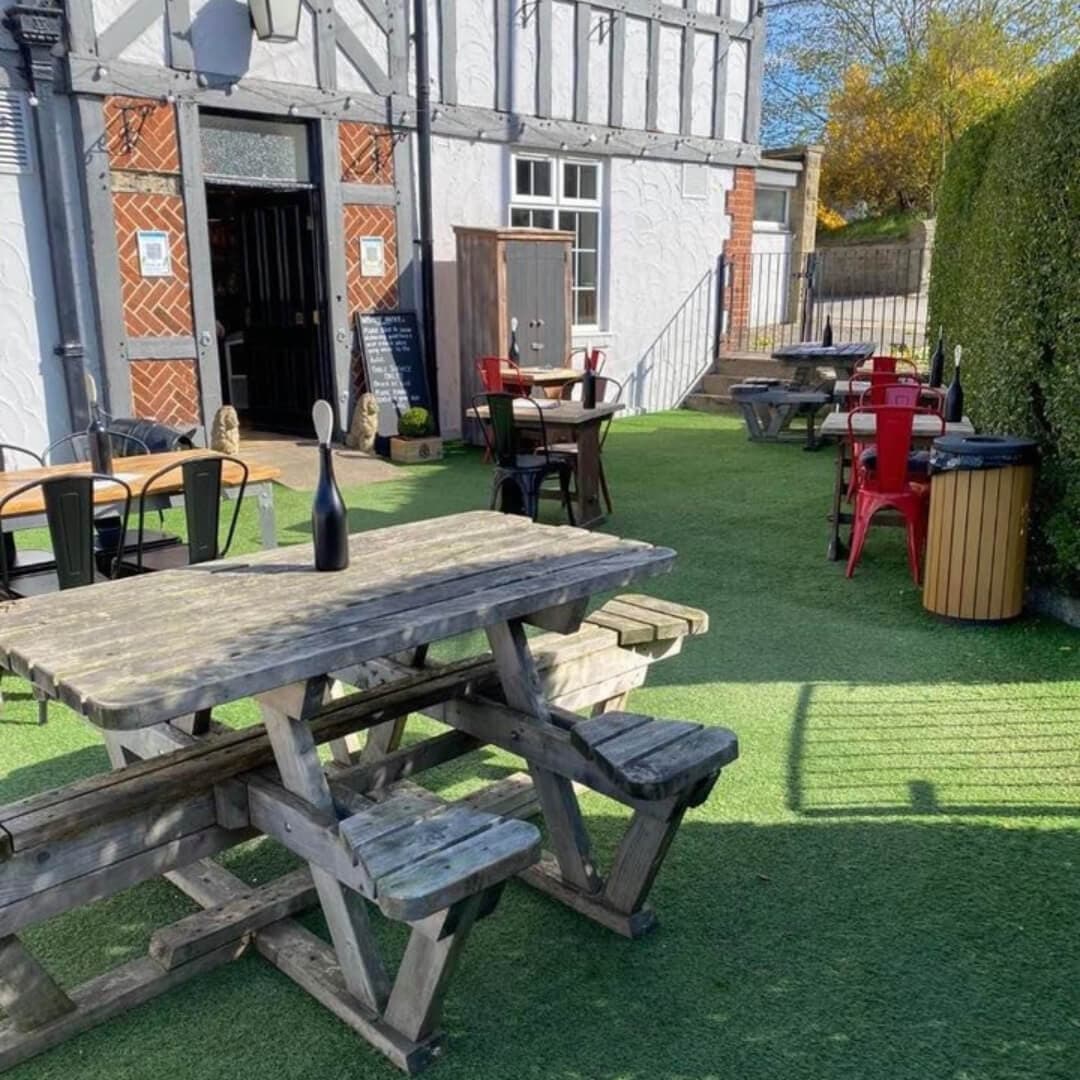 Beulah Bistro outside seating