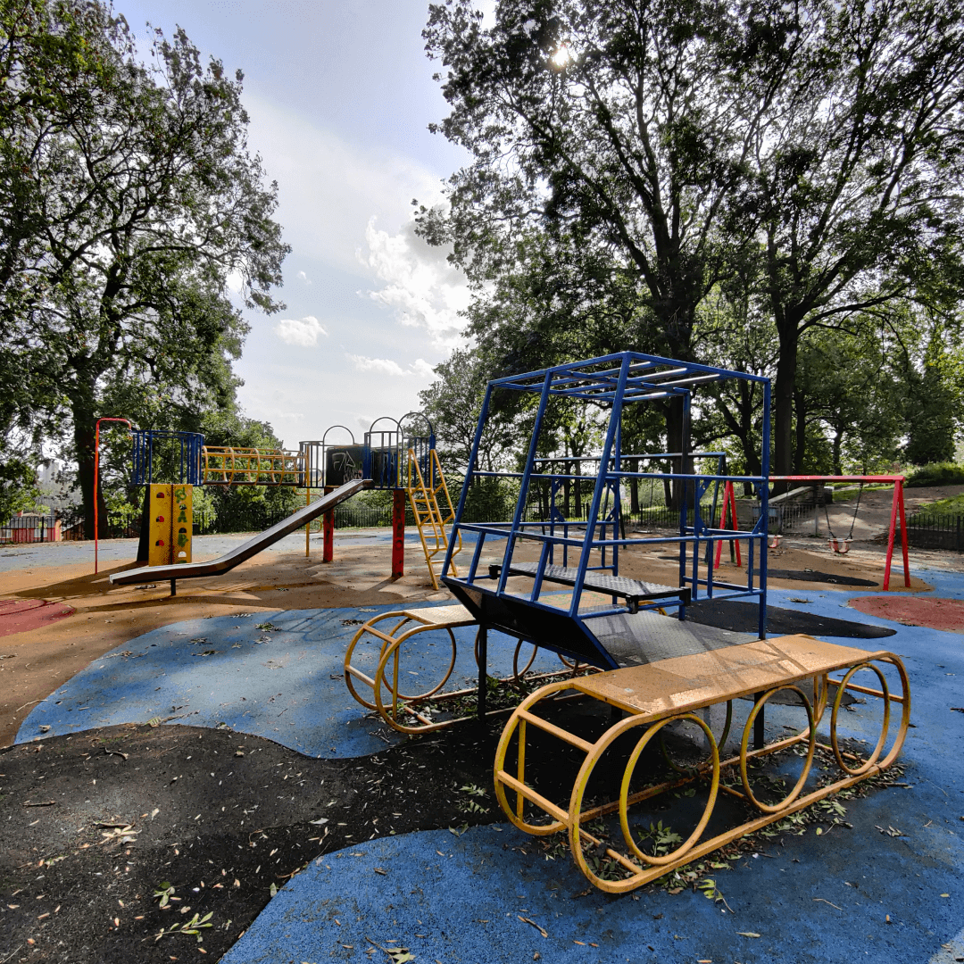 Western Flatts Cliff Park Playground