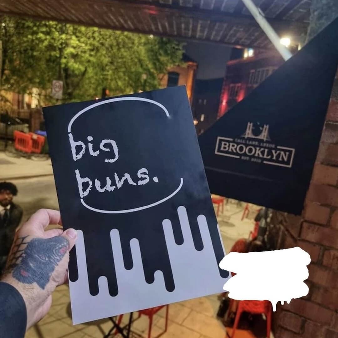 Brooklyn Bar - Call Lane - With Big Buns