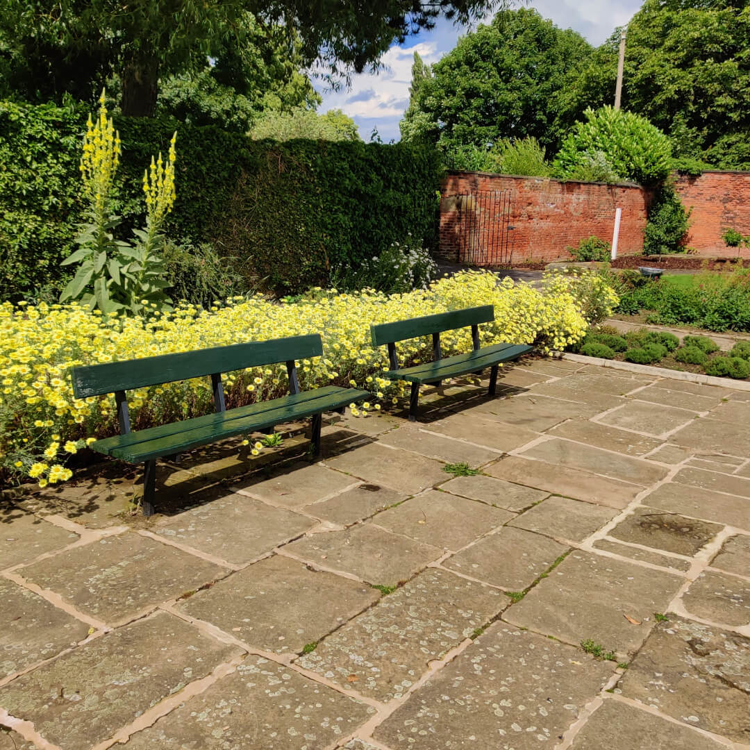 Gotts Park Rose Garden Stone slabs and surrounding hedges