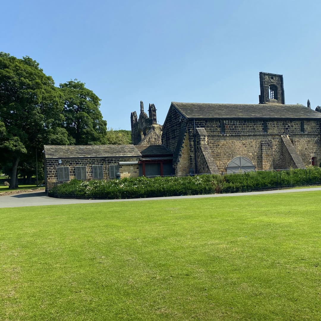 Kirkstall Abbey shop and toilets