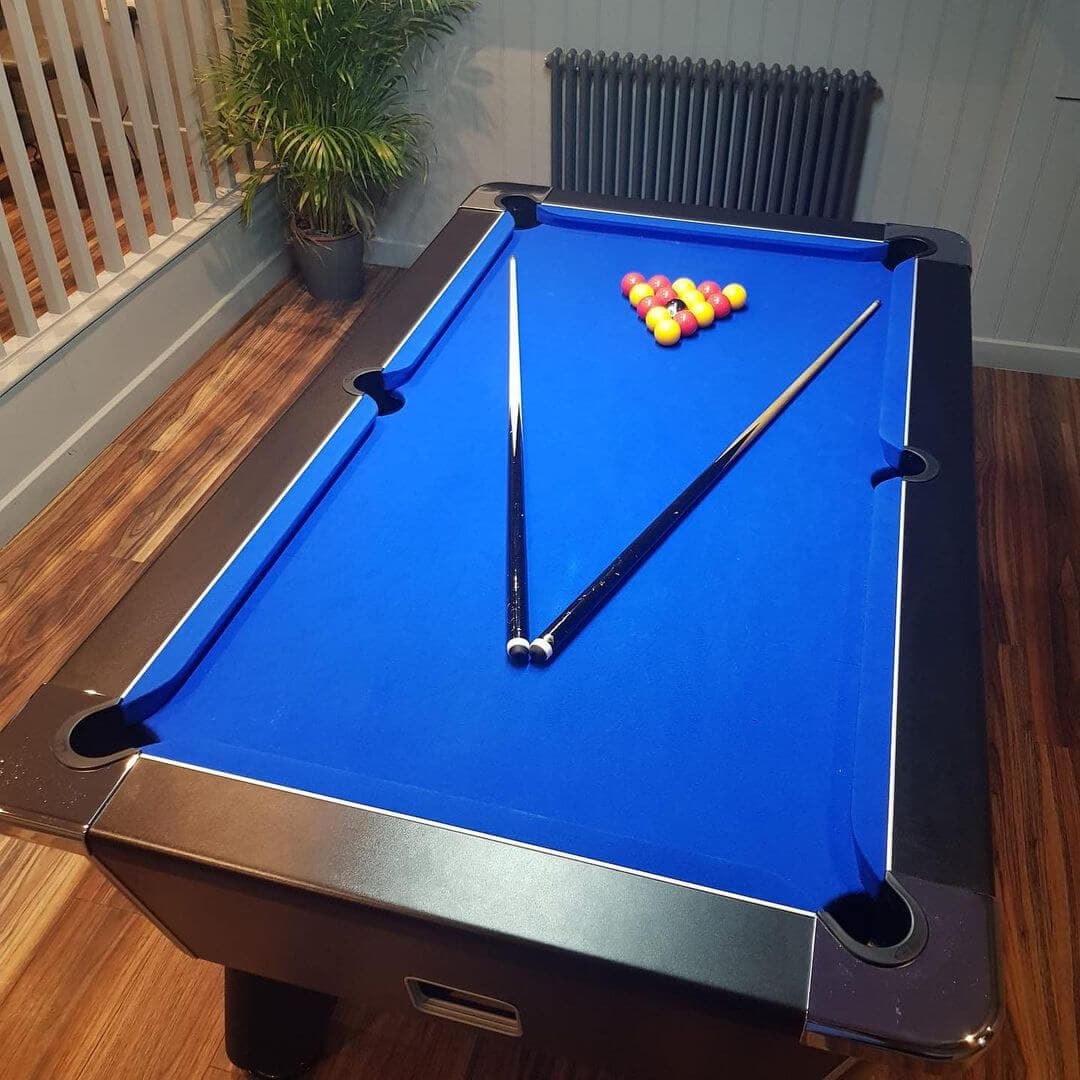 Junction meanwood pool table