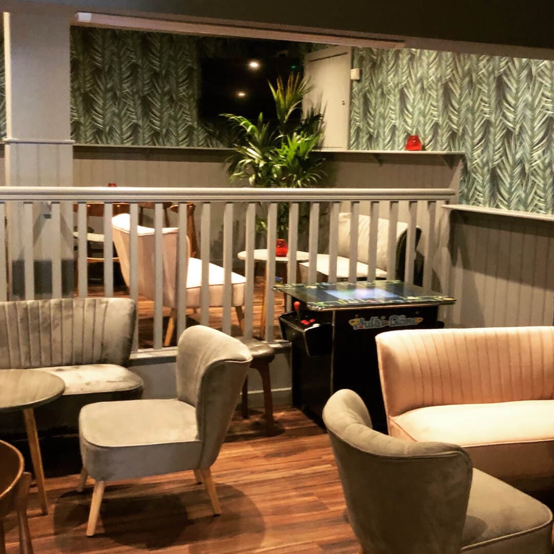 Junction meanwood indoor seating