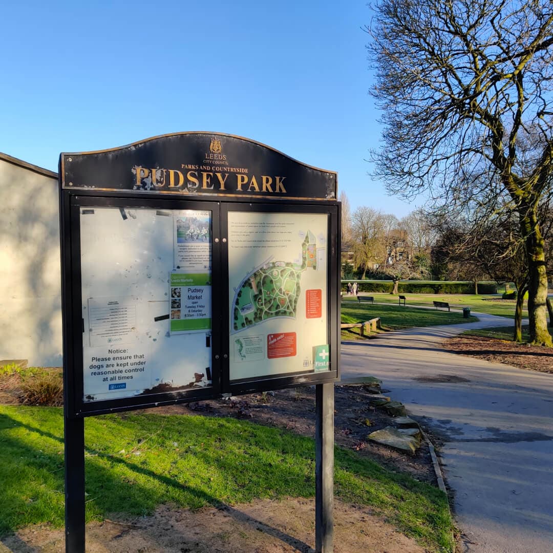 Pudsey Park signage