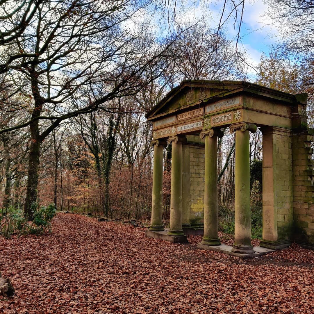Beckett Park Victoria Arch