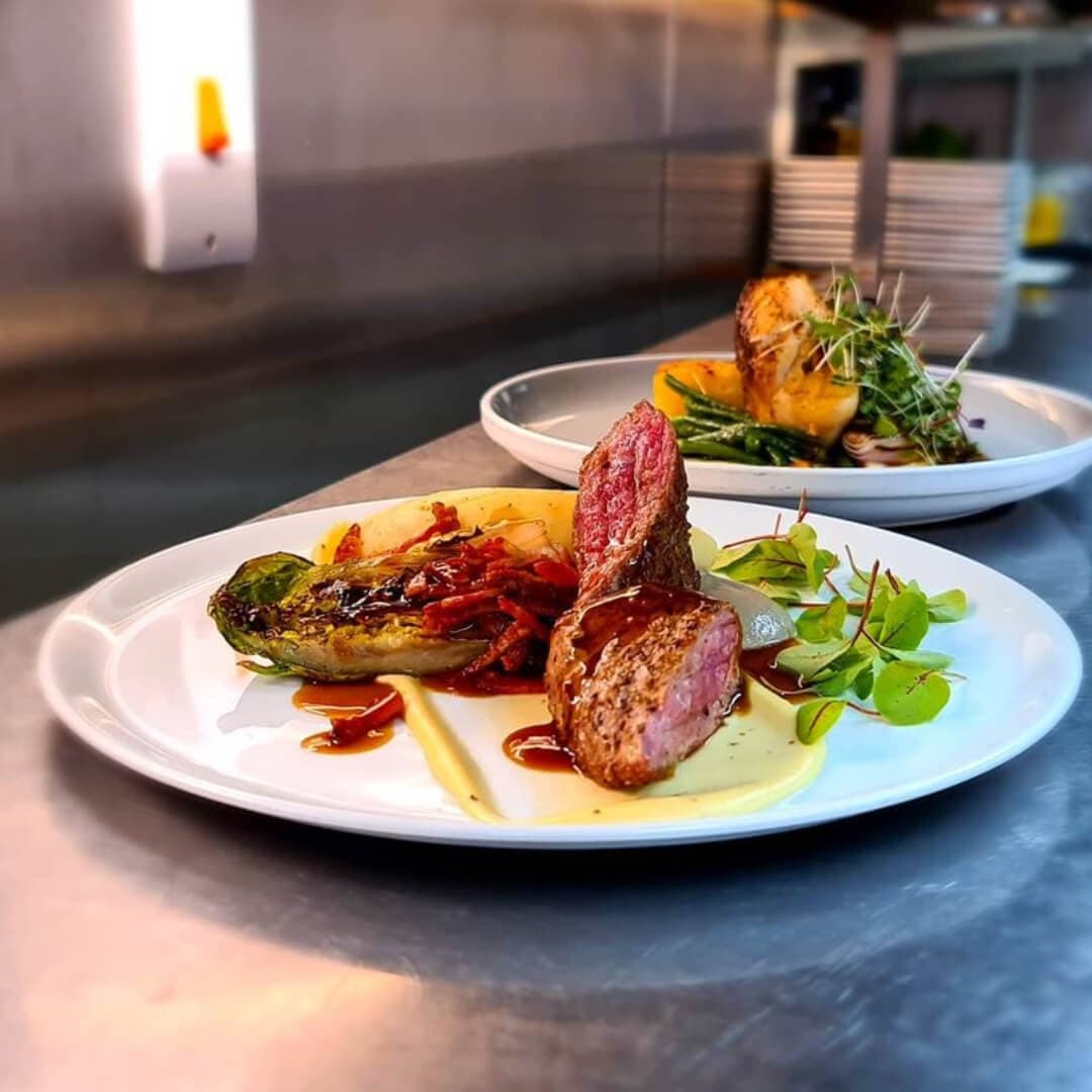 7 Steps Pudsey Roast Dinner