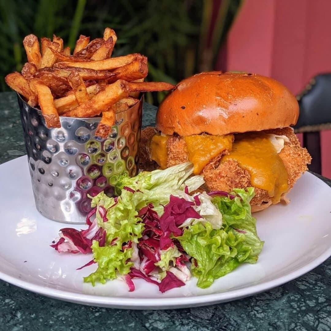 Beck and Call burger and chips
