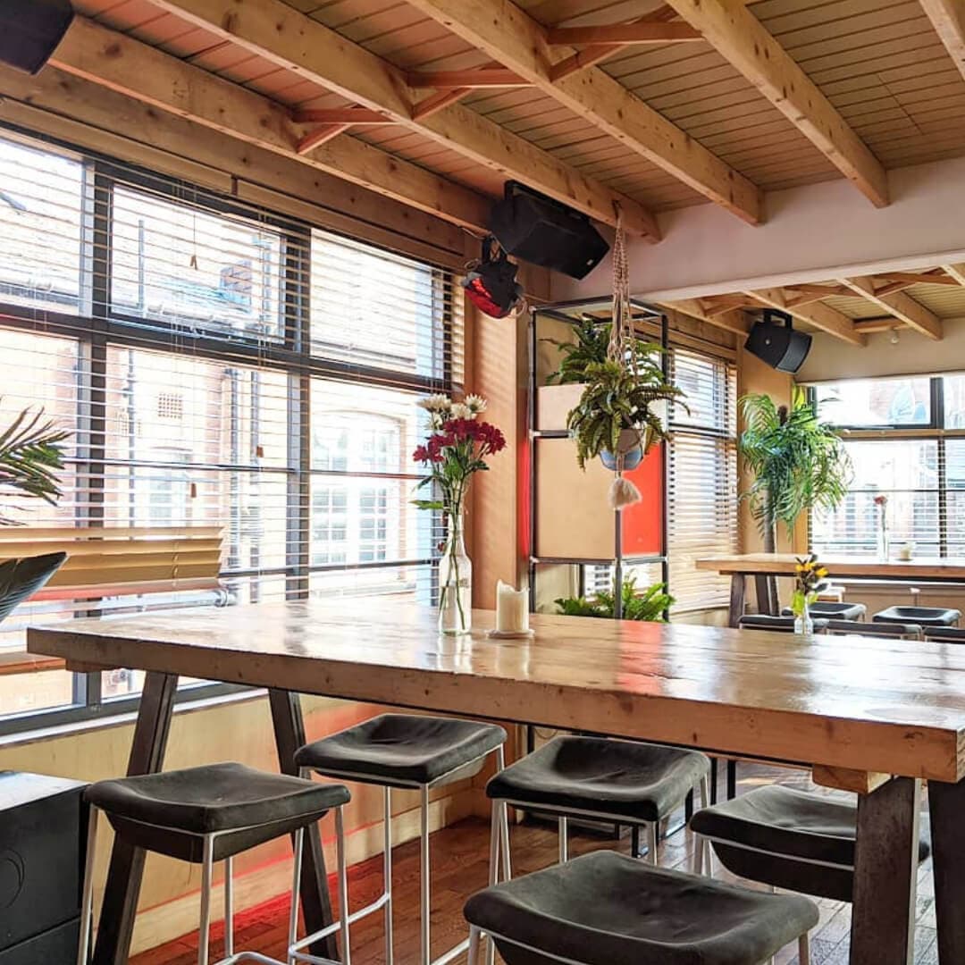 Headrow House indoor seating