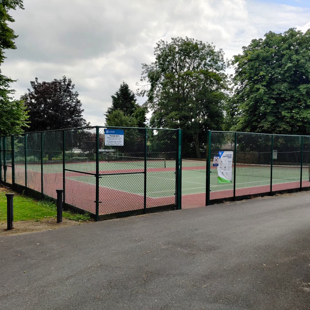 Westroyd Park tennis courts