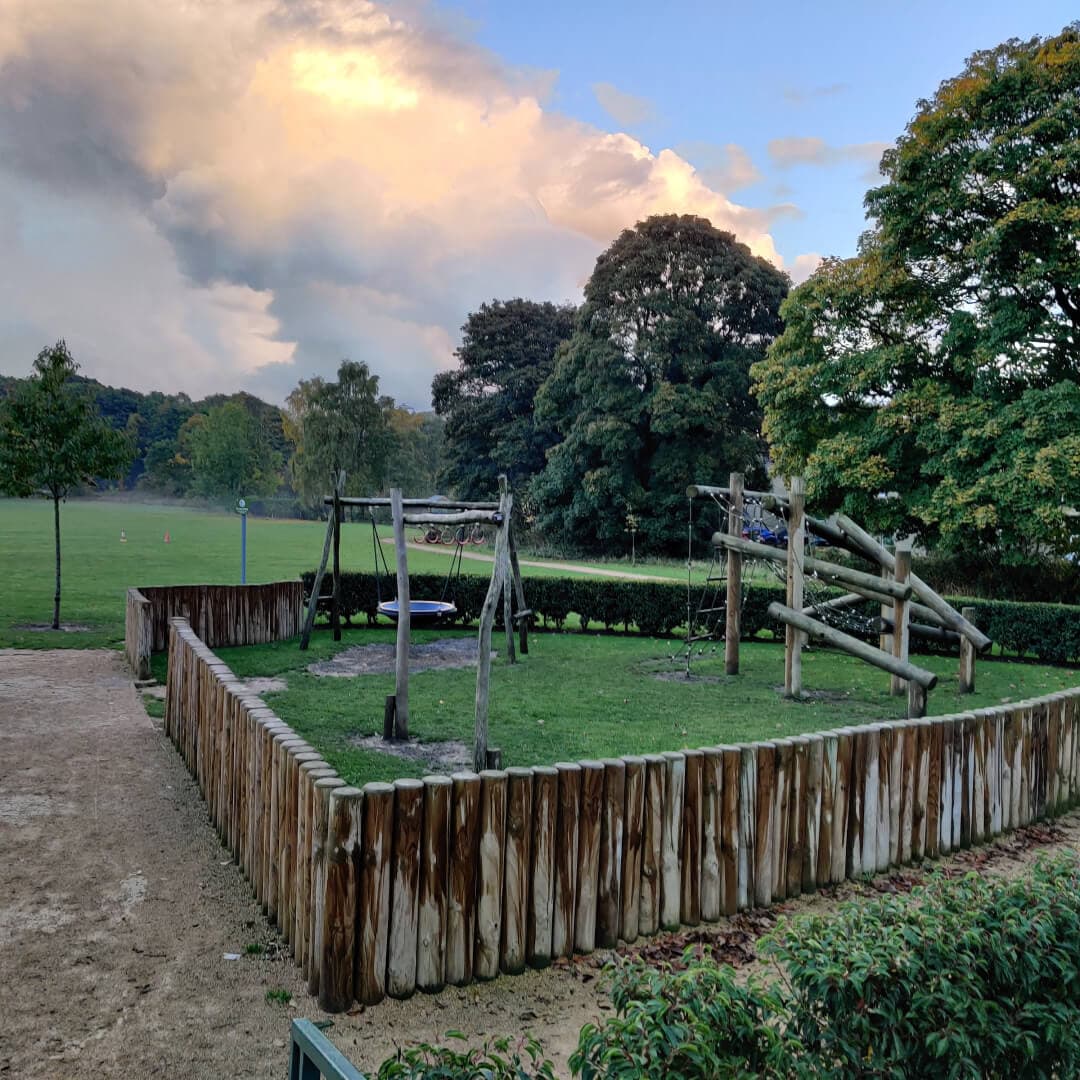 Calverley Lane Park Playground