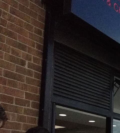 Midgleys Fish and Chips in West Park