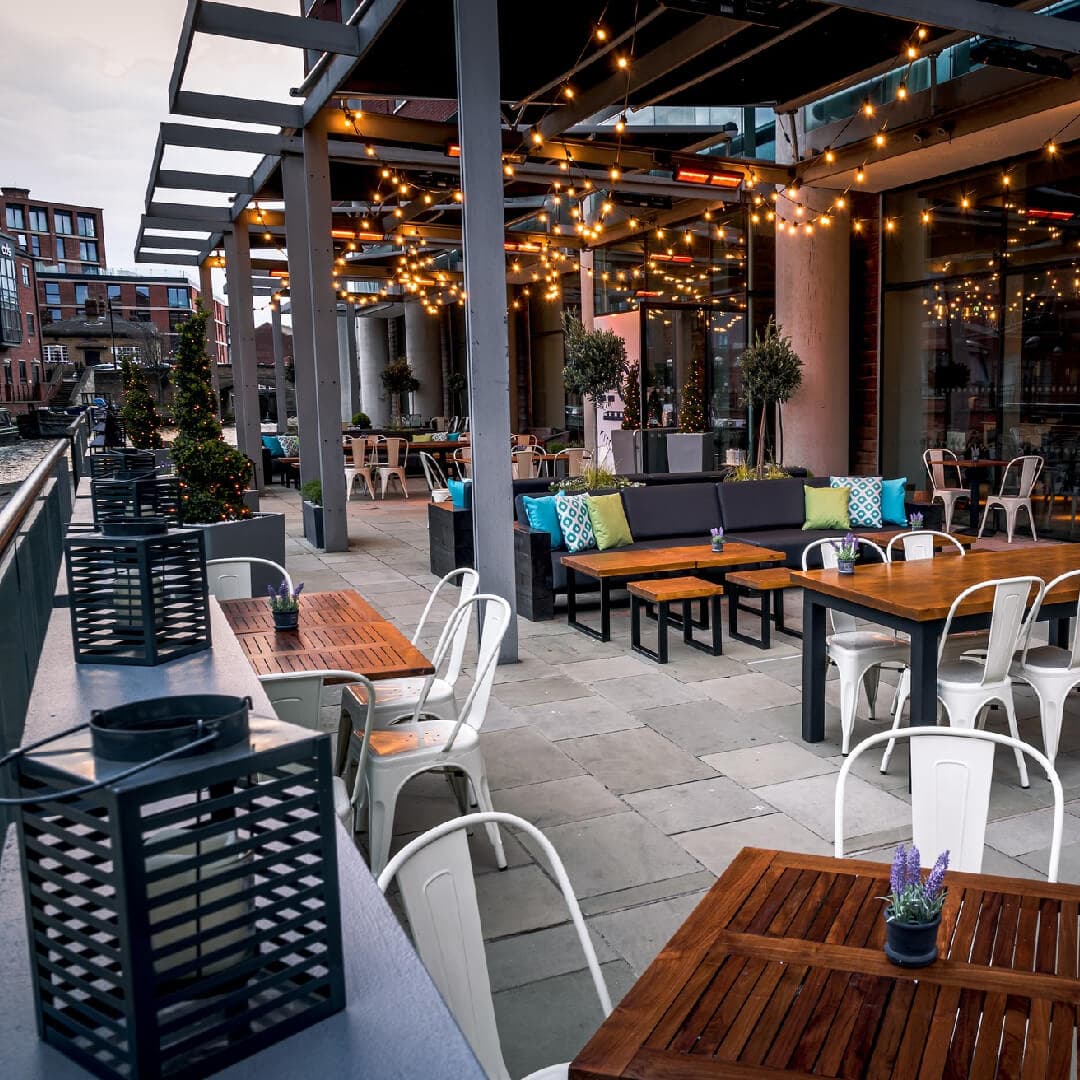 The Lock - Kitchen & Bar