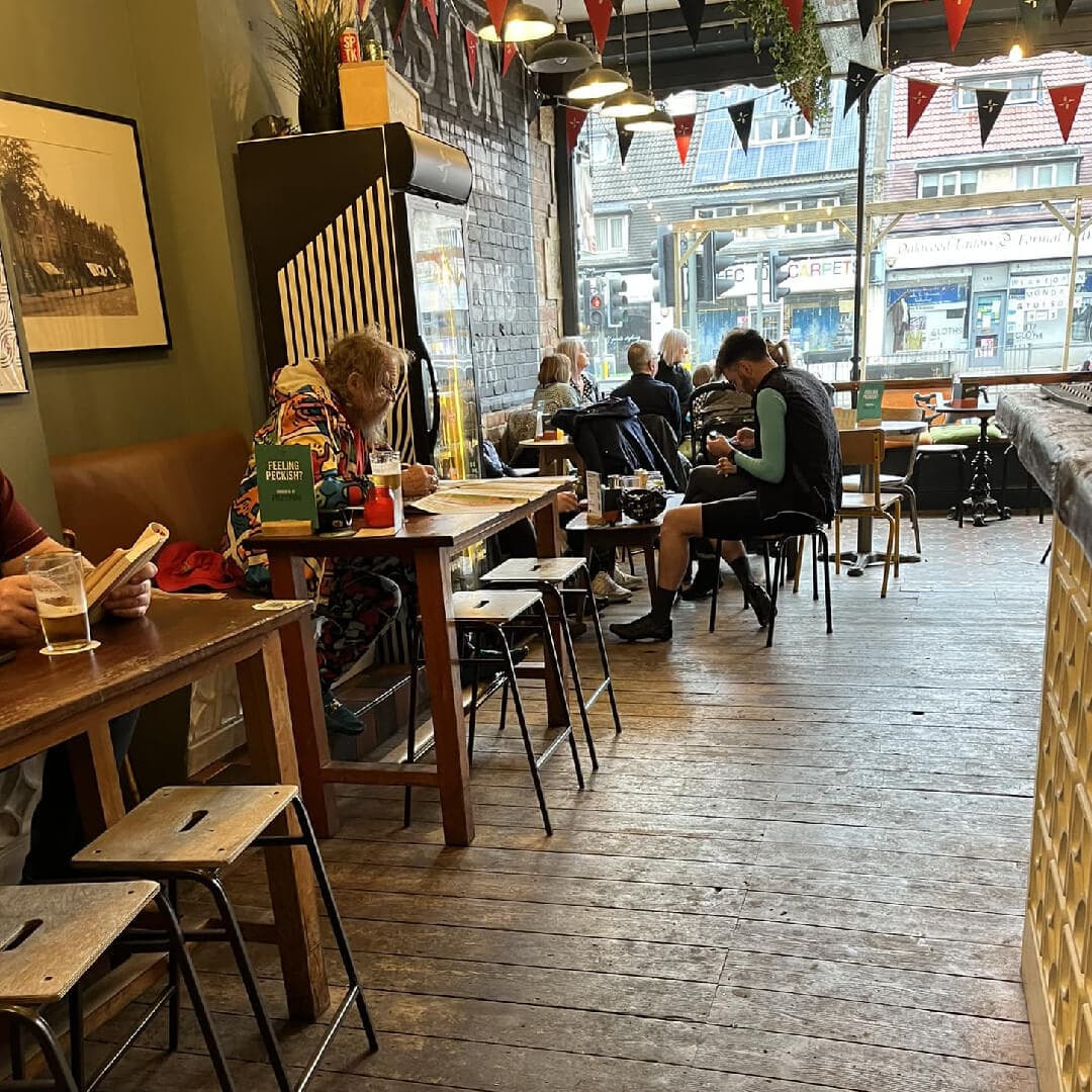 Preston Bar Leeds inside seating