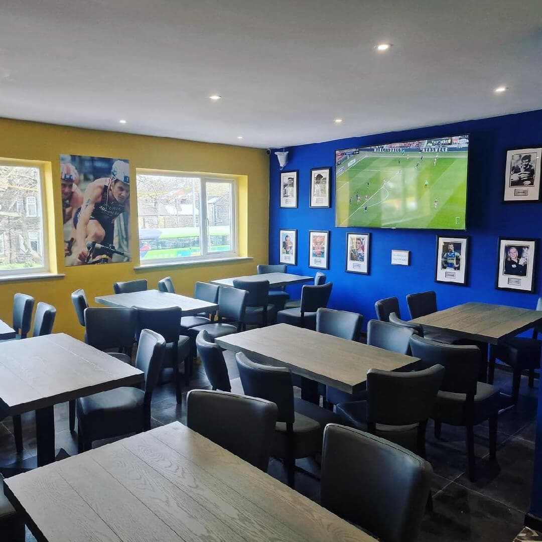 Taylor's Sports Bar and Grill