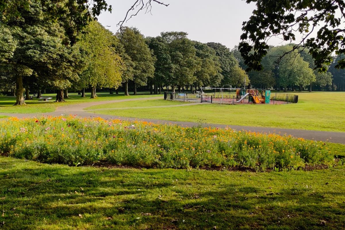 All playgrounds in Leeds