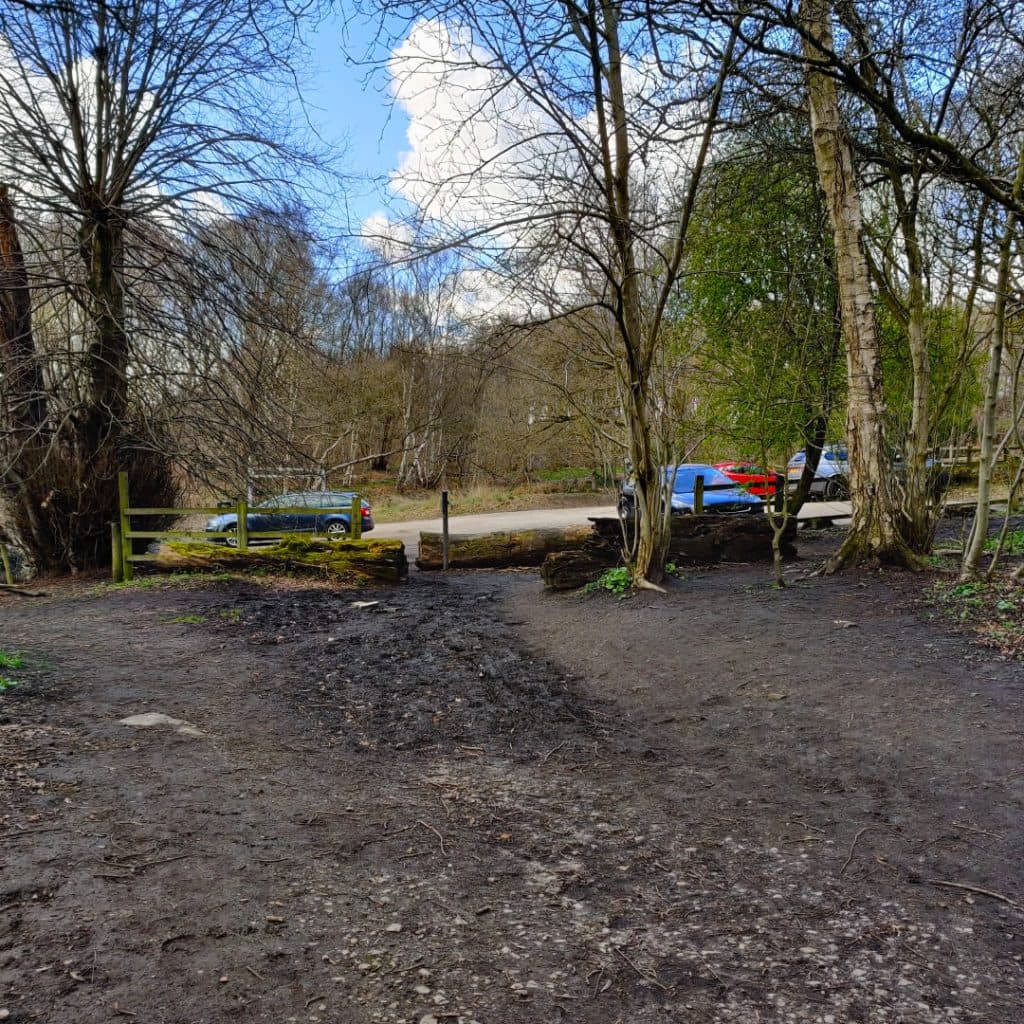 Adel Wood car park