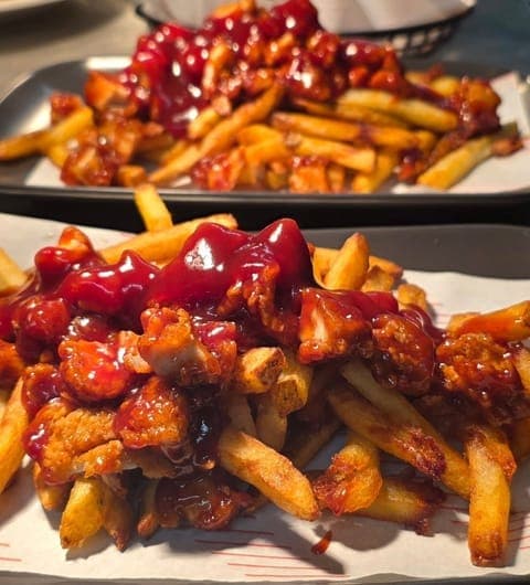 Panorama Garden — loaded fries with crispy fried chicken and sweet chilli sauce