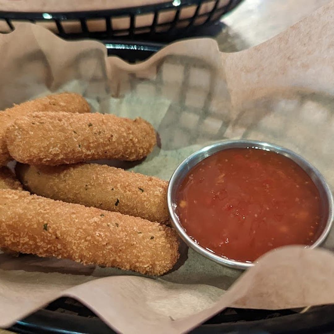 The Beer House Leeds mozzarella sticks bar snack with marinara dipping sauce