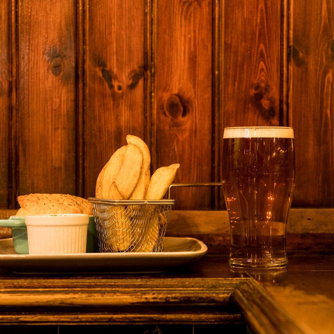 Pint of ale and bread basket at The Ship Inn, Leeds