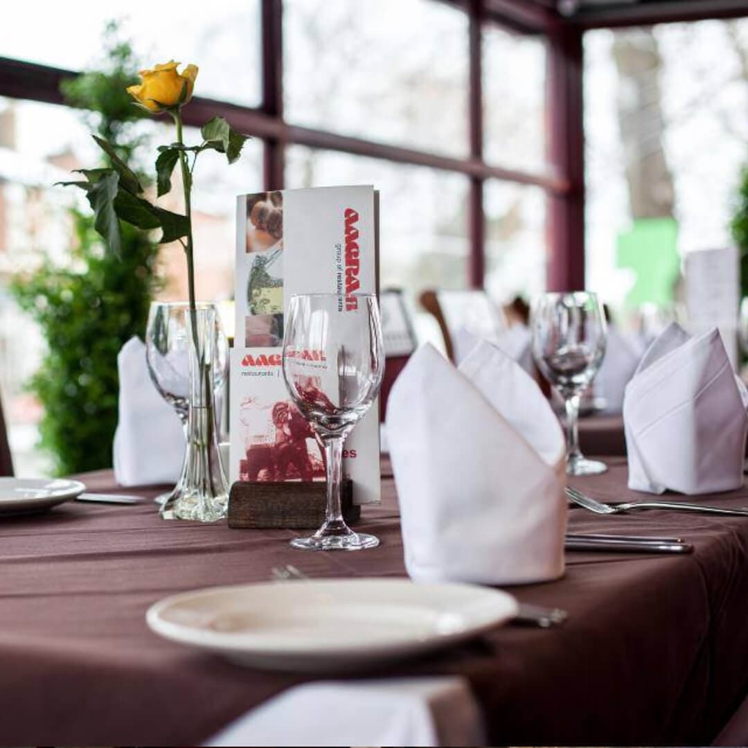 Aagrah Chapel Allerton table Aagrah Chapel Allerton table