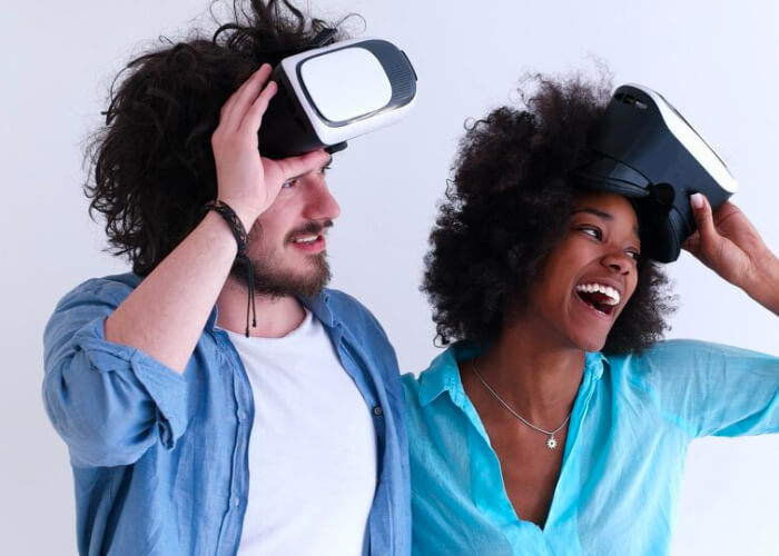 Play Playground Leeds VR Date Idea